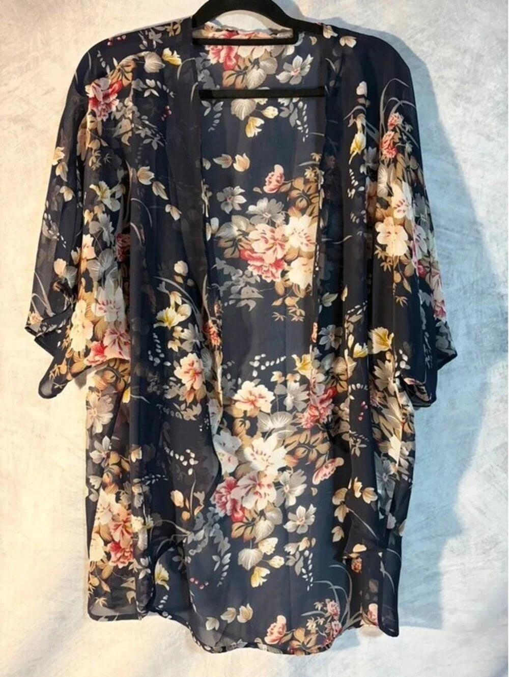 Women’s Floral Kimono Cardigan Cover Up Navy Blue Sheer Open Front Size Medium